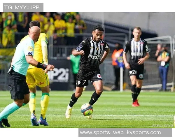 蒙彼利埃主场迎战昂热球队全力争胜的精彩对决分析与预测